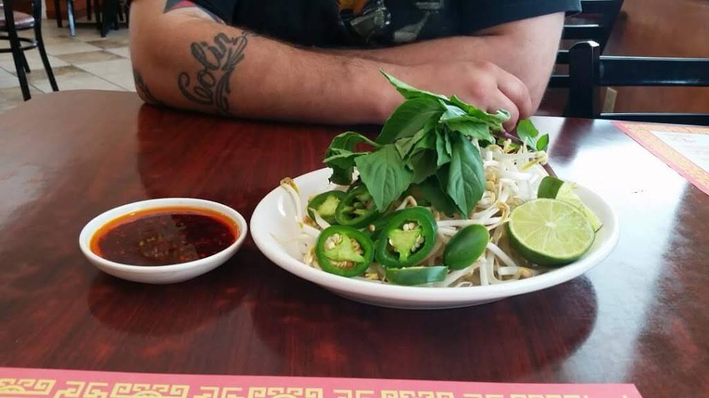 Viet Hoa Restaurant | restaurant | 806 Ocean Shores Blvd NW, Ocean Shores, WA 98569, USA | 3602892818 OR +1 360-289-2818