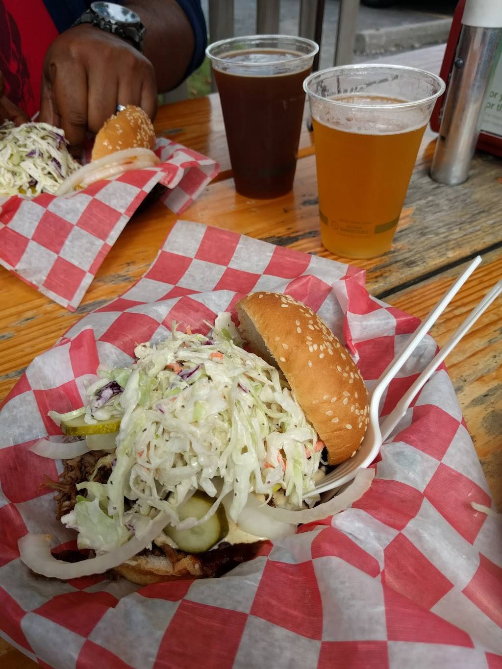 Biercamp | restaurant | 1643 S State St, Ann Arbor, MI 48104, USA | 7349952437 OR +1 734-995-2437