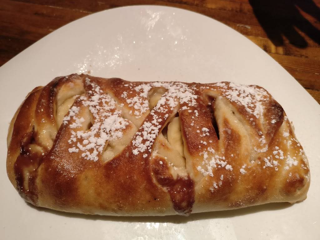 Sauce on the Side | restaurant | 7810 Forsyth Blvd, Clayton, MO 63105, USA | 3148335426 OR +1 314-833-5426