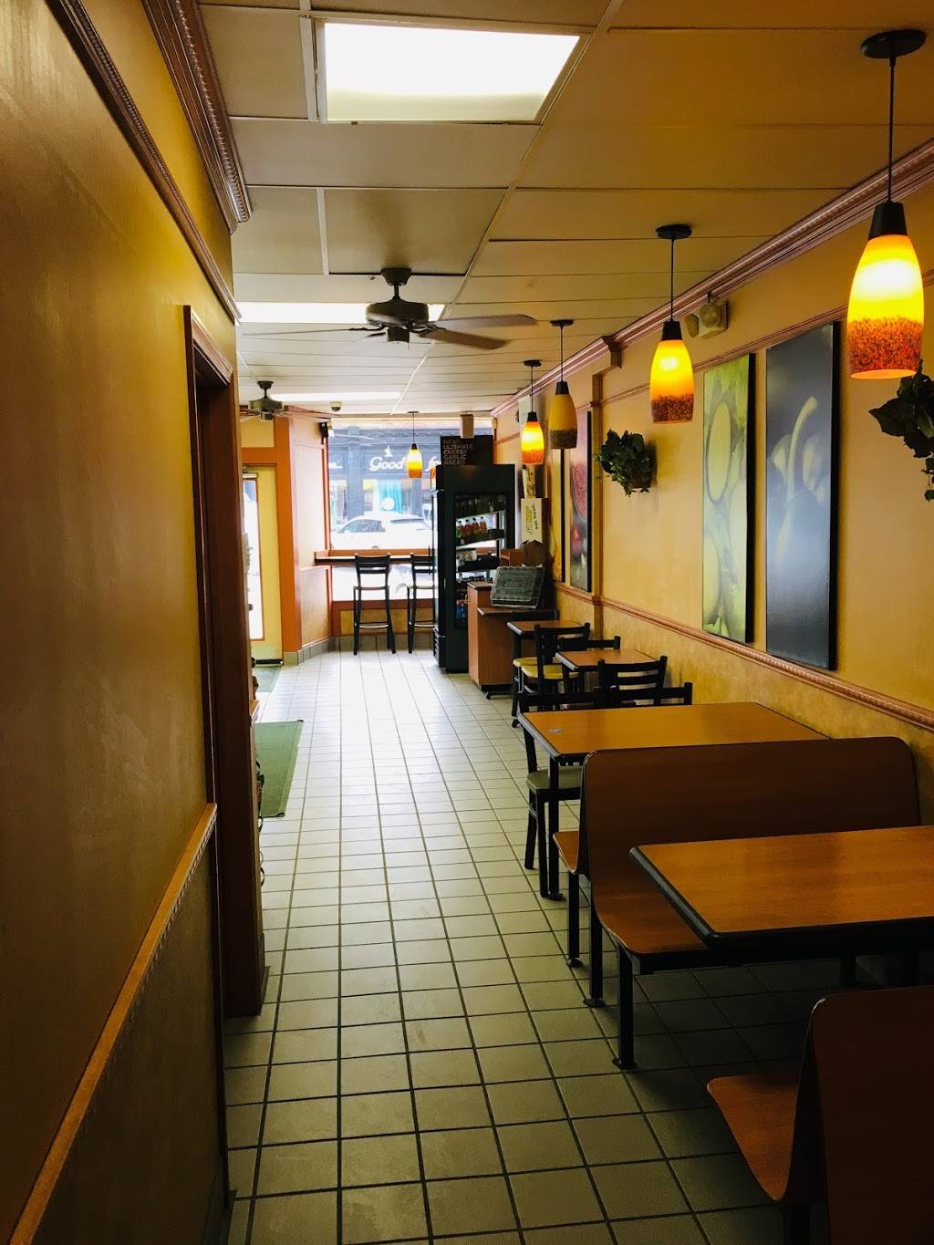 Subway | restaurant | 23009 E Main St, Armada, MI 48005, USA | 5867843006 OR +1 586-784-3006