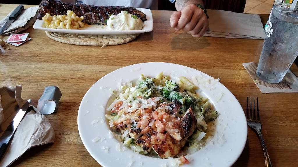 Applebees Grill + Bar | restaurant | 141, Mohawk Trail, Greenfield, MA 01301, USA | 4137720079 OR +1 413-772-0079