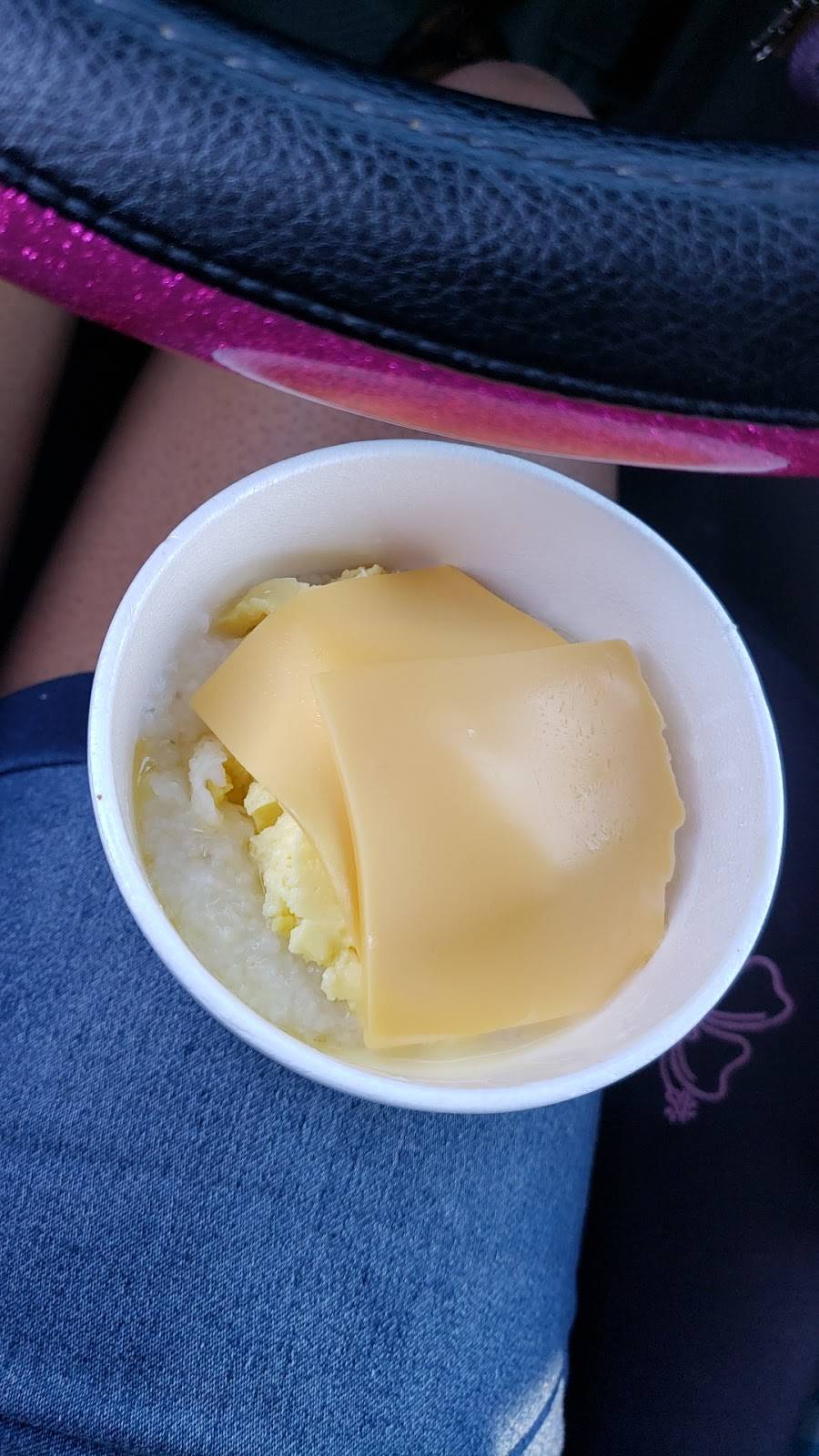 Krystal | meal takeaway | 5401 Brainerd Rd, Chattanooga, TN 37412, USA | 4238999812 OR +1 423-899-9812