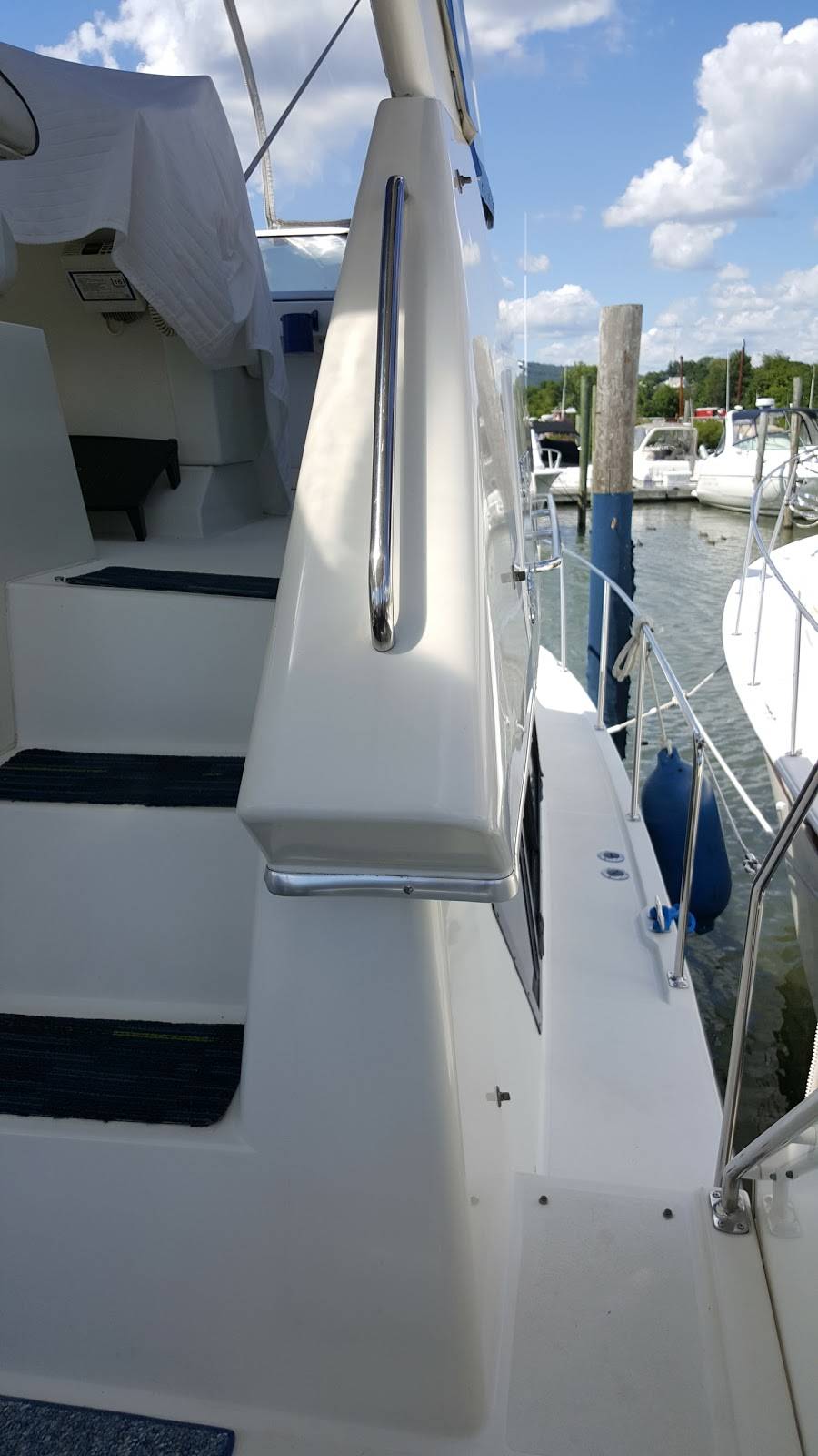 Cortlandt Yacht Club | restaurant | 238 Kings Ferry Rd, Montrose, NY 10548, USA | 9147393011 OR +1 914-739-3011