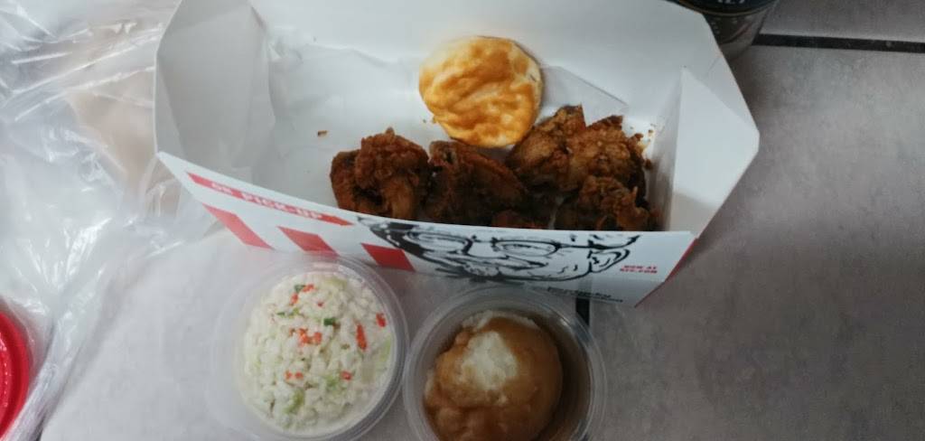 KFC | restaurant | 1068 E County Line Rd, Ridgeland, MS 39157, USA | 6019567635 OR +1 601-956-7635