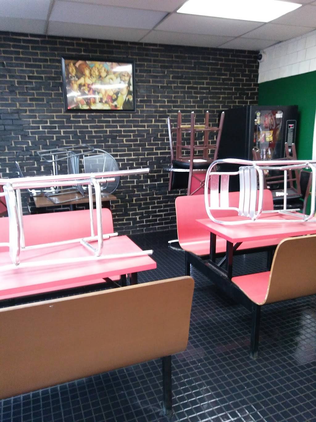 Ianazones Homemade Pizza | meal takeaway | 207 E Marshall Rd, McDonald, OH 44437, USA | 3305300620 OR +1 330-530-0620