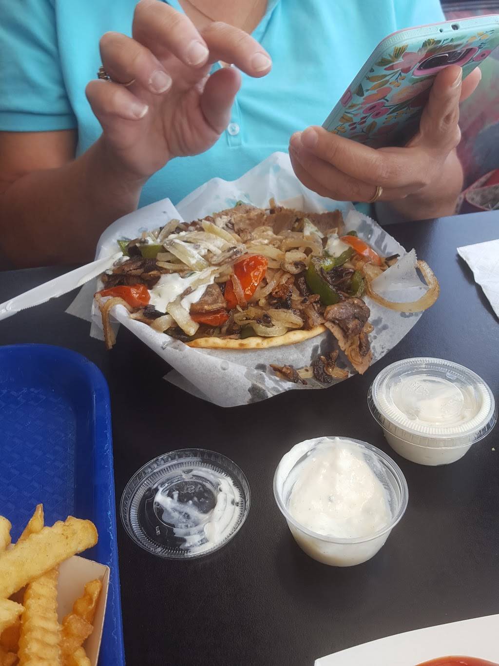 Gyros Stand | restaurant | 1110 E Oklahoma Ave, Milwaukee, WI 53207, USA | 4147471103 OR +1 414-747-1103