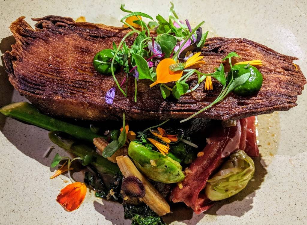 Baro | restaurant | 485 King St W, Toronto, ON M5V 1K4, Canada | 4163638388 OR +1 416-363-8388