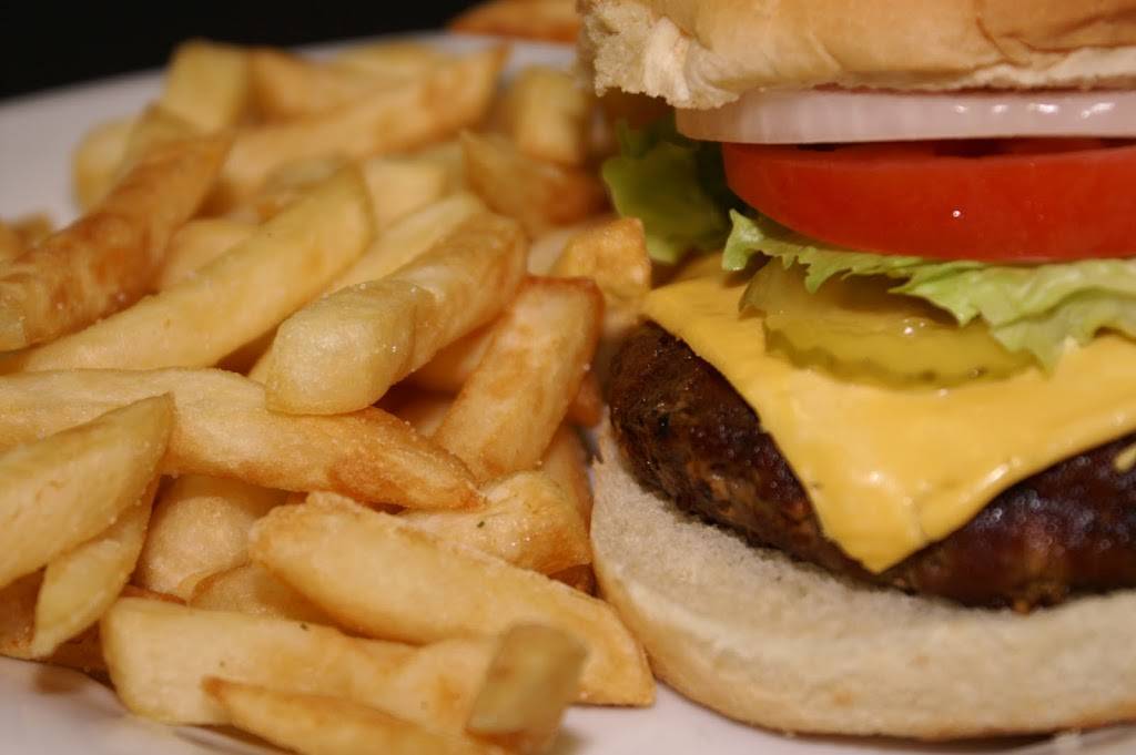 RZ Sports Bar and Grill | restaurant | #112, 5250 N Tarrant Pkwy, Fort Worth, TX 76137, USA | 8172812525 OR +1 817-281-2525