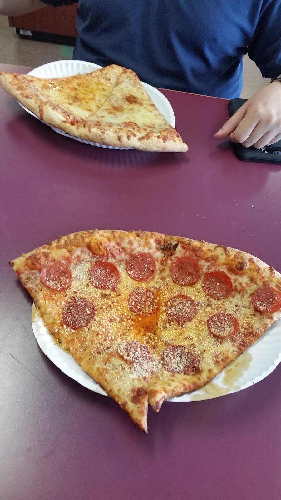 Bertolos Pizza | restaurant | 3631 Pelham Rd, Greenville, SC 29615, USA | 8642971245 OR +1 864-297-1245