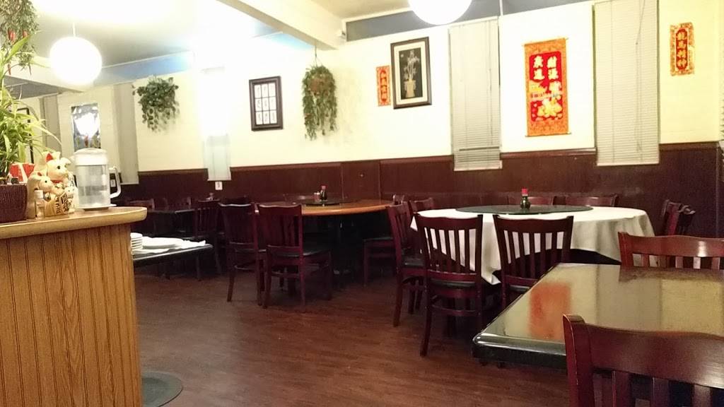 Phoenix | restaurant | 5255, 2301 Mission St, Santa Cruz, CA 95060, USA | 8314663888 OR +1 831-466-3888