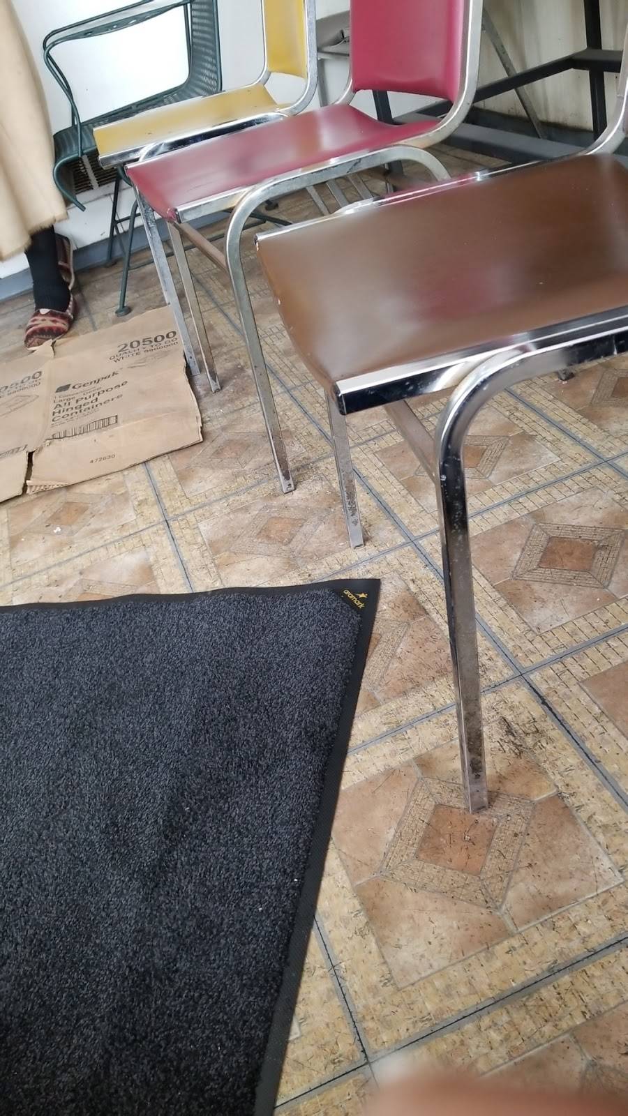 Auntie Bettys Cafe | restaurant | 19601 Grand River Ave, Detroit, MI 48223, USA | 3135376050 OR +1 313-537-6050