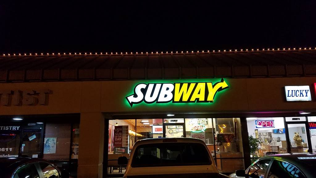 Subway Restaurants | restaurant | 5841 Firestone Blvd Ste D, South Gate, CA 90280, USA | 5629286166 OR +1 562-928-6166