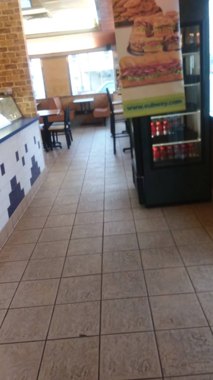 Subway Restaurants | restaurant | 5151 E 38th St, Indianapolis, IN 46218, USA | 3175421262 OR +1 317-542-1262
