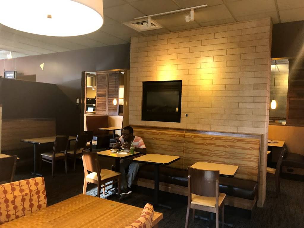 Panera Bread | cafe | 400 W Division St, Chicago, IL 60610, USA | 3123372304 OR +1 312-337-2304