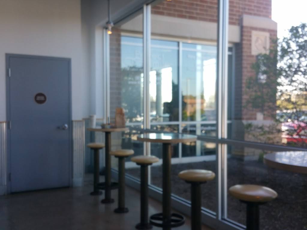 Chipotle Mexican Grill | restaurant | 11129 W Lincoln Hwy, Frankfort, IL 60423, USA | 8154646741 OR +1 815-464-6741