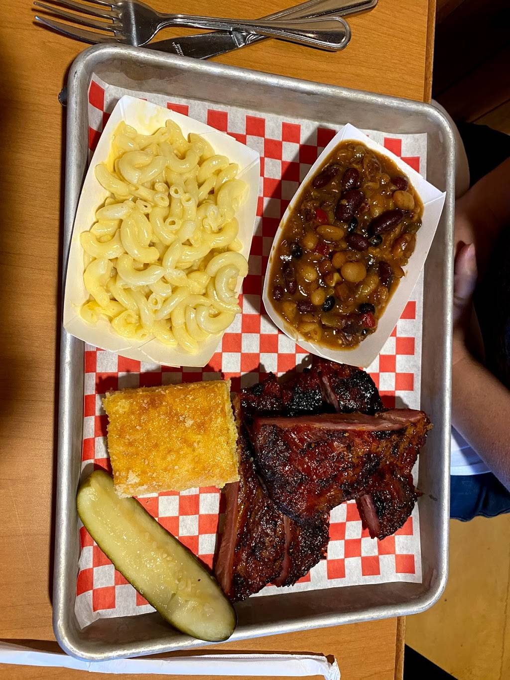 Wildfire Smokehaus | restaurant | 784 Resort Dr, Midway, UT 84049, USA | 4357099570 OR +1 435-709-9570