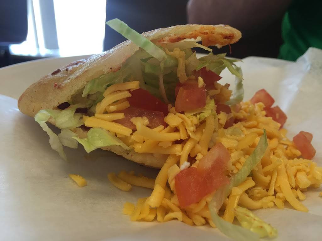 Taco La Gardenia | restaurant | 1805 N Pine St, San Antonio, TX 78208, USA | 2102299702 OR +1 210-229-9702