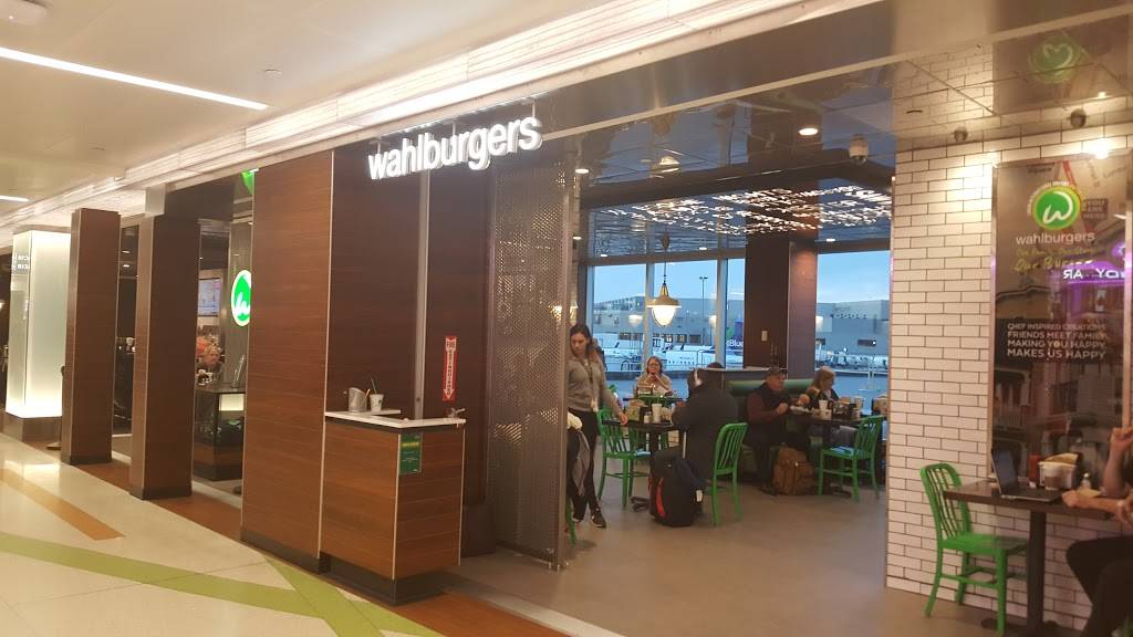 Wahlburgers | restaurant | Boston Logan International Airport (BOS), Terminal C, 300 Terminal Dr, Boston, MA 02128, USA | 6177556144 OR +1 617-755-6144