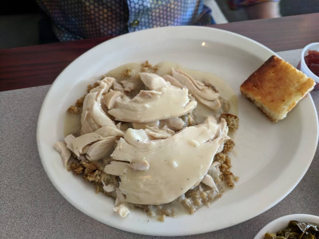 Johns Family Restaurant | restaurant | 2002 Westinghouse Blvd, Charlotte, NC 28241, USA | 7045886613 OR +1 704-588-6613