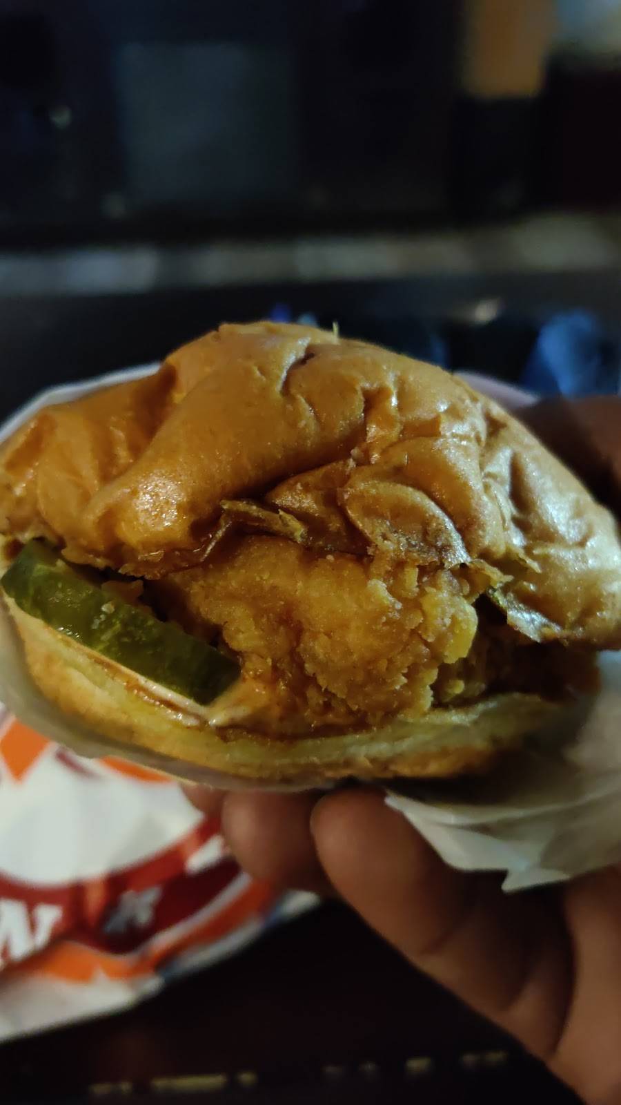 Popeyes Louisiana Kitchen | restaurant | 3541 St Rose Pkwy, Henderson, NV 89052, USA | 7022093580 OR +1 702-209-3580