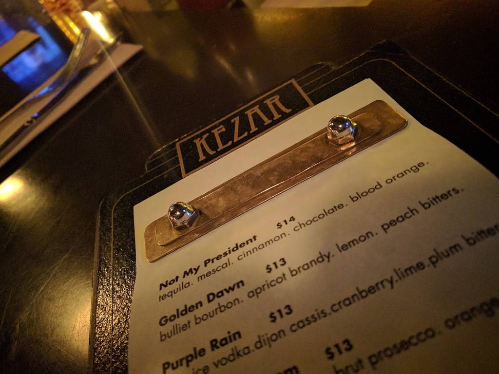 Kezar Bar & Restaurant | restaurant | 900 Cole St, San Francisco, CA 94117, USA | 4156817678 OR +1 415-681-7678