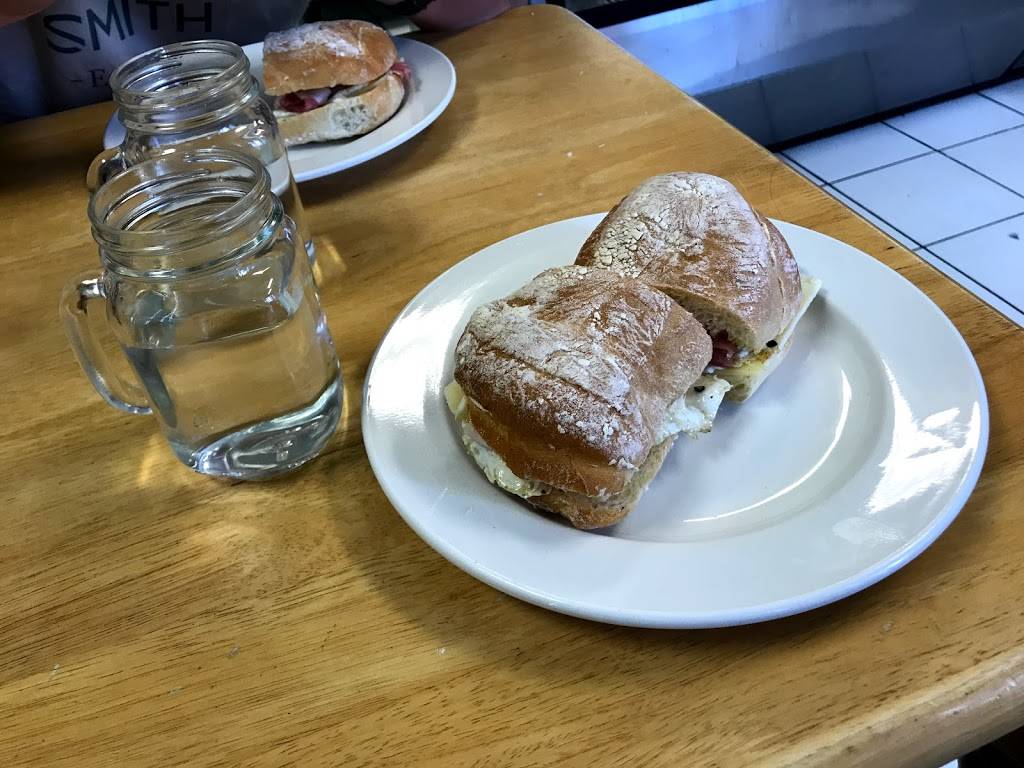 Curtis Park Delicatessen | meal takeaway | 2532 Champa St, Denver, CO 80205, USA | 3033085973 OR +1 303-308-5973