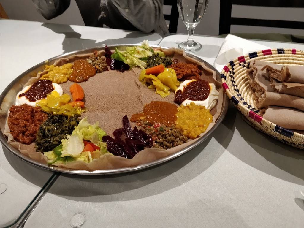 Awash Ethiopian Restaurant | restaurant | 6324 N Broadway, Chicago, IL 60660, USA | 7732740784 OR +1 773-274-0784
