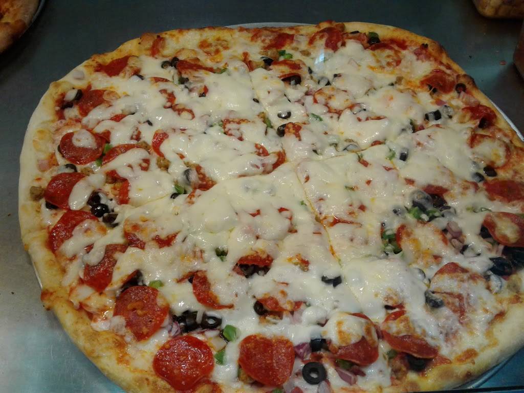Linos Original Pizza | restaurant | 3702 Frederick Ave, St Joseph, MO 64506, USA | 8162337327 OR +1 816-233-7327