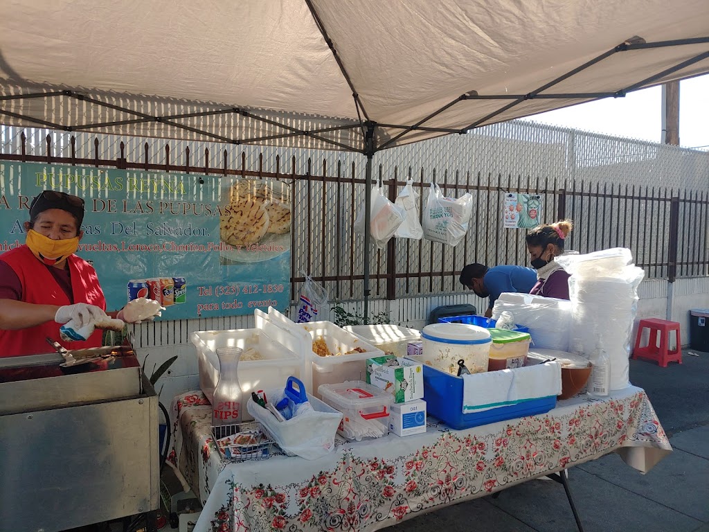 Reyna Pupusa | restaurant | 400 W Opp St, Wilmington, CA 90744, USA | 3234121830 OR +1 323-412-1830