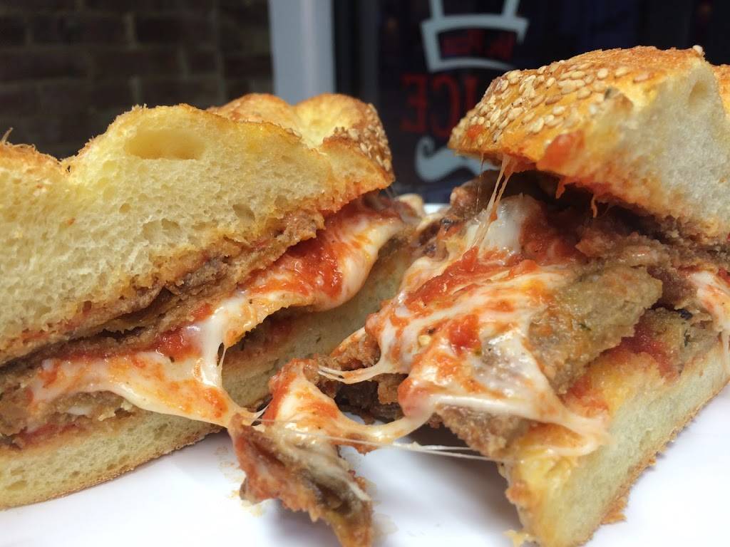 Mr Pizza Slice | restaurant | 10 Monmouth St, Red Bank, NJ 07701, USA | 7327479165 OR +1 732-747-9165