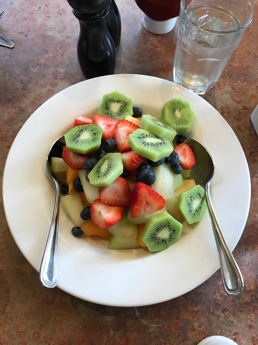 Barefoot Cafe | restaurant | 1900 Sir Francis Drake Blvd, Fairfax, CA 94930, USA | 4154602160 OR +1 415-460-2160