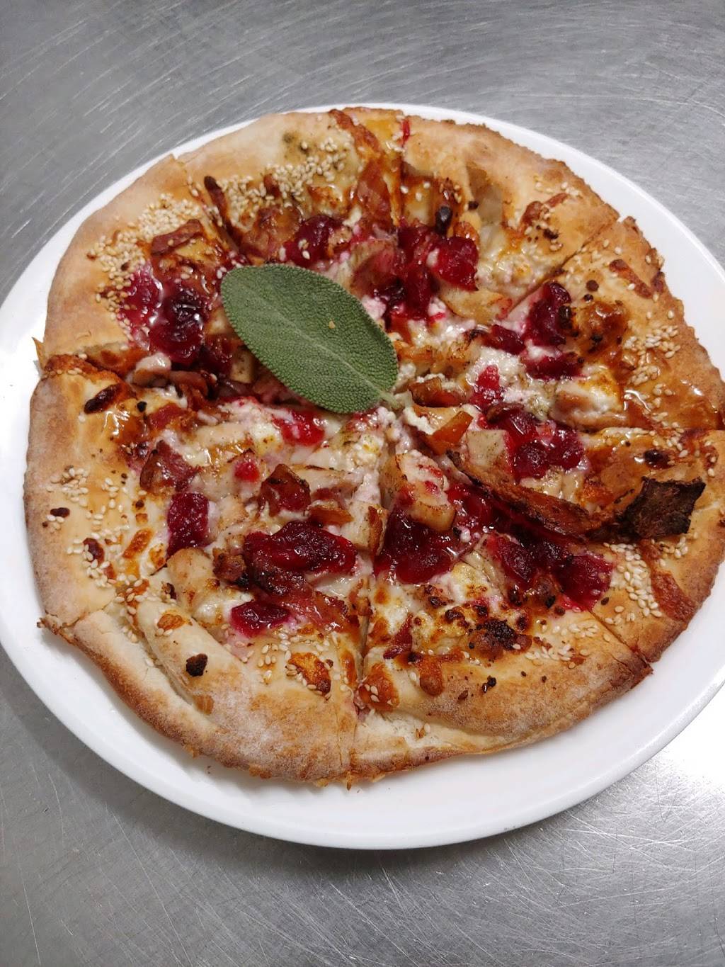 Joe Bolognas | restaurant | 7071 Dixie Hwy, Independence Charter Township, MI 48346, USA | 2486208500 OR +1 248-620-8500