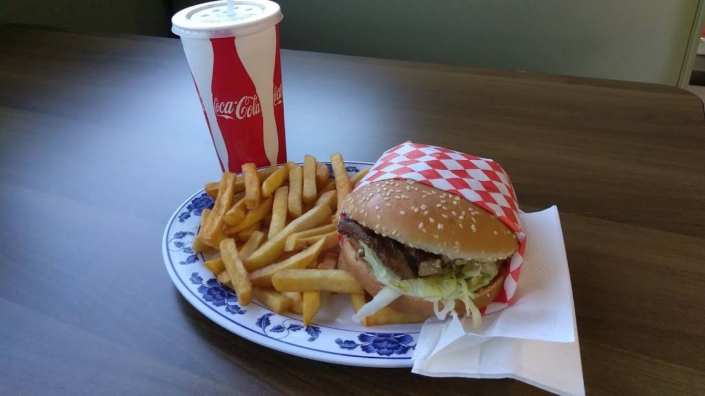 Savory Burger | restaurant | 2290 Atlantic Ave, Long Beach, CA 90806, USA | 5623175717 OR +1 562-317-5717