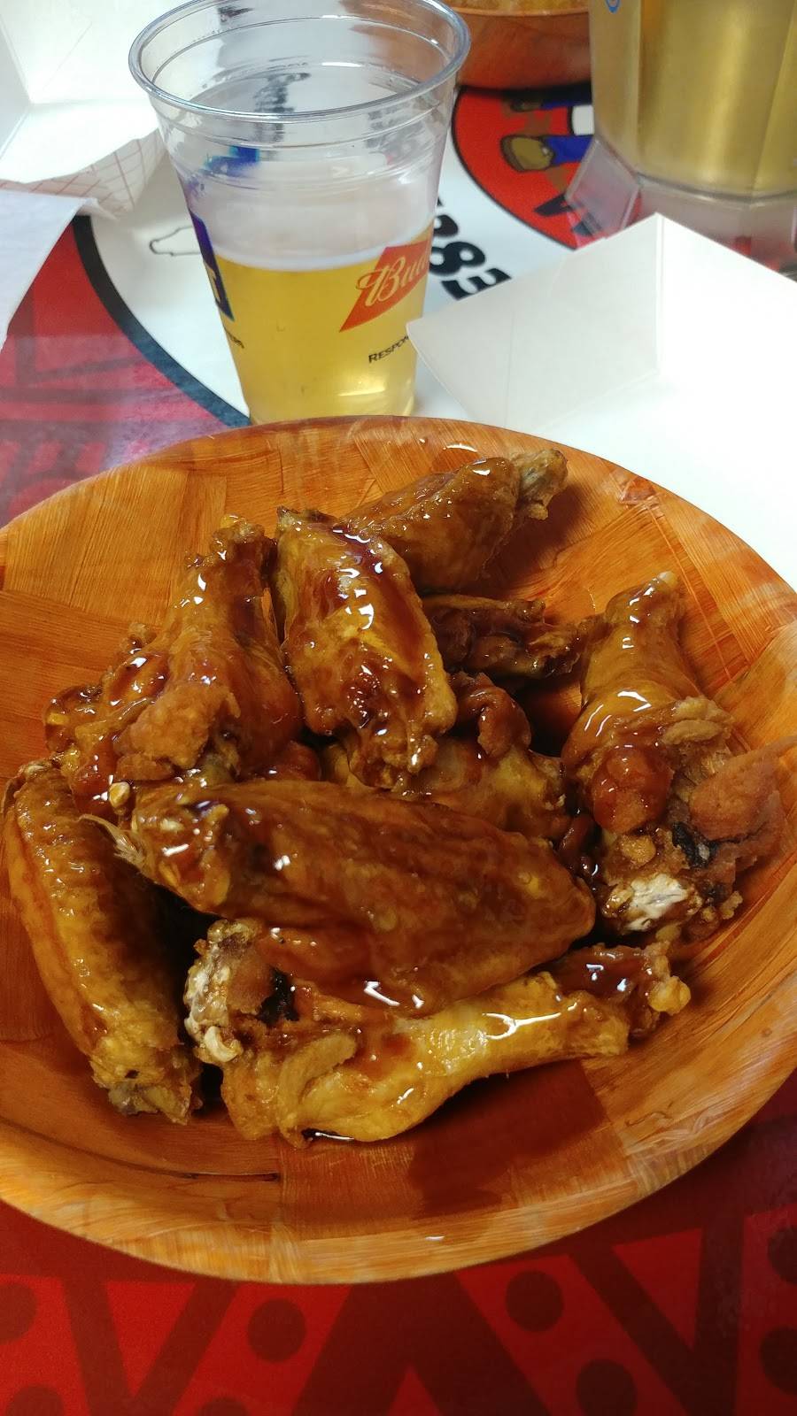 Chumlees Wings | restaurant | 3436 US-301, Ellenton, FL 34222, USA | 9419815383 OR +1 941-981-5383