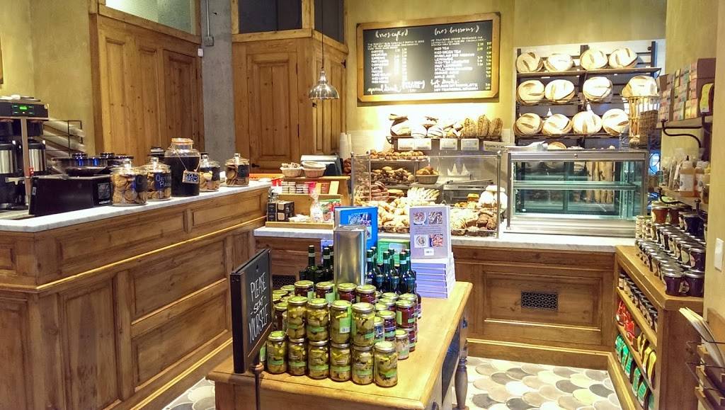 Le Pain Quotidien | restaurant | 10 E Delaware Pl, Chicago, IL 60611, USA | 3123806665 OR +1 312-380-6665