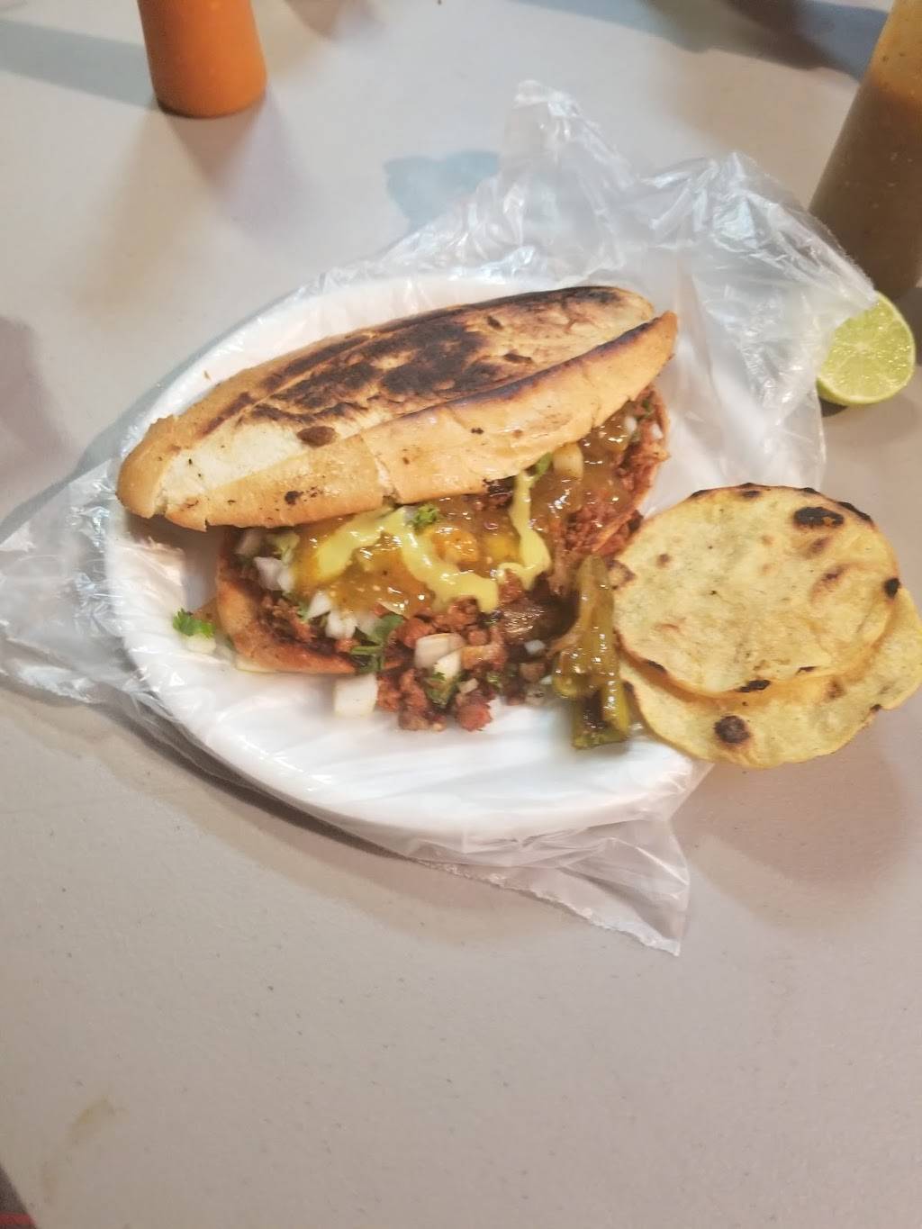 Takos Zumba Jalisco | restaurant | 205 N Main St, Highlands, TX 77562, USA | 8327923504 OR +1 832-792-3504