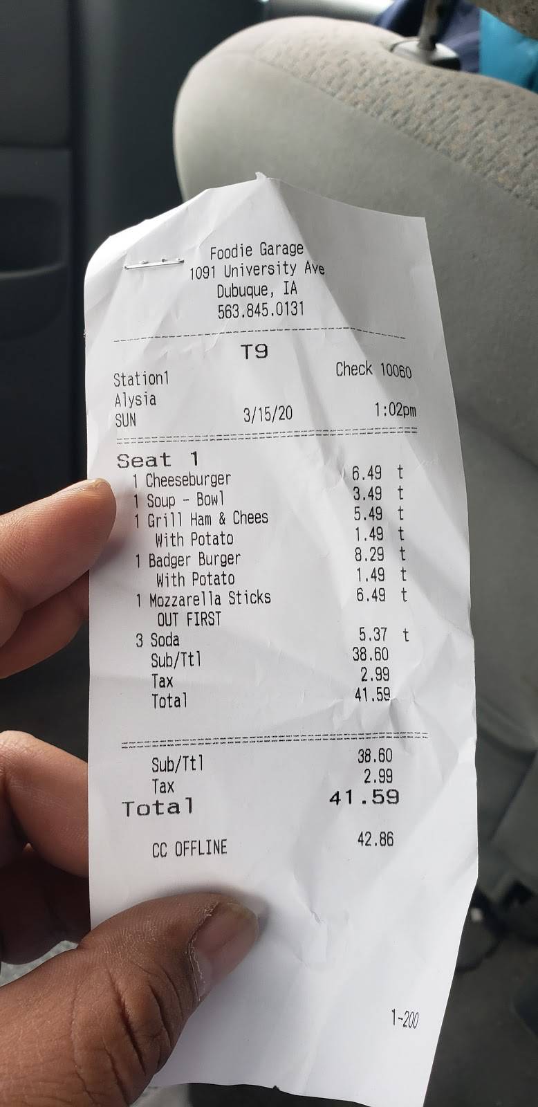 Foodie Garage Eatery | restaurant | 1091 University Ave, Dubuque, IA 52001, USA | 5638450131 OR +1 563-845-0131