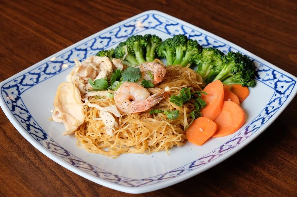 Yum Squared Concord Thai Cuisine | restaurant | 1965 Mt Diablo St, Concord, CA 94520, USA | 9253494343 OR +1 925-349-4343