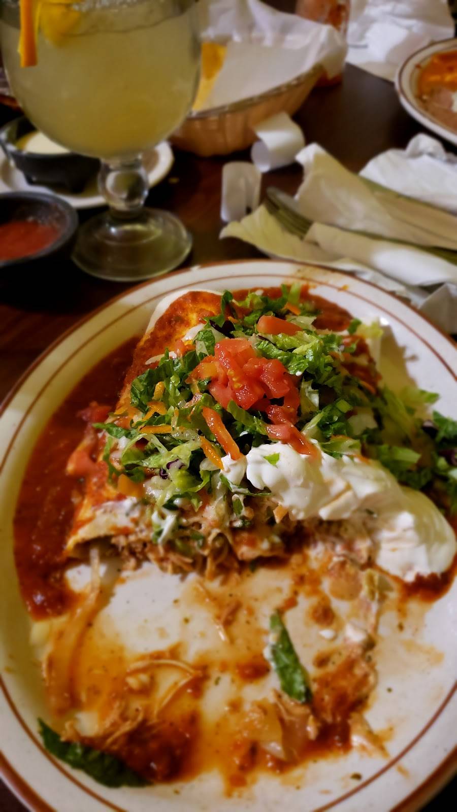 El Pedregal Mexican Restaurant | restaurant | 44 E Columbus St, Lithopolis, OH 43136, USA | 6148292394 OR +1 614-829-2394