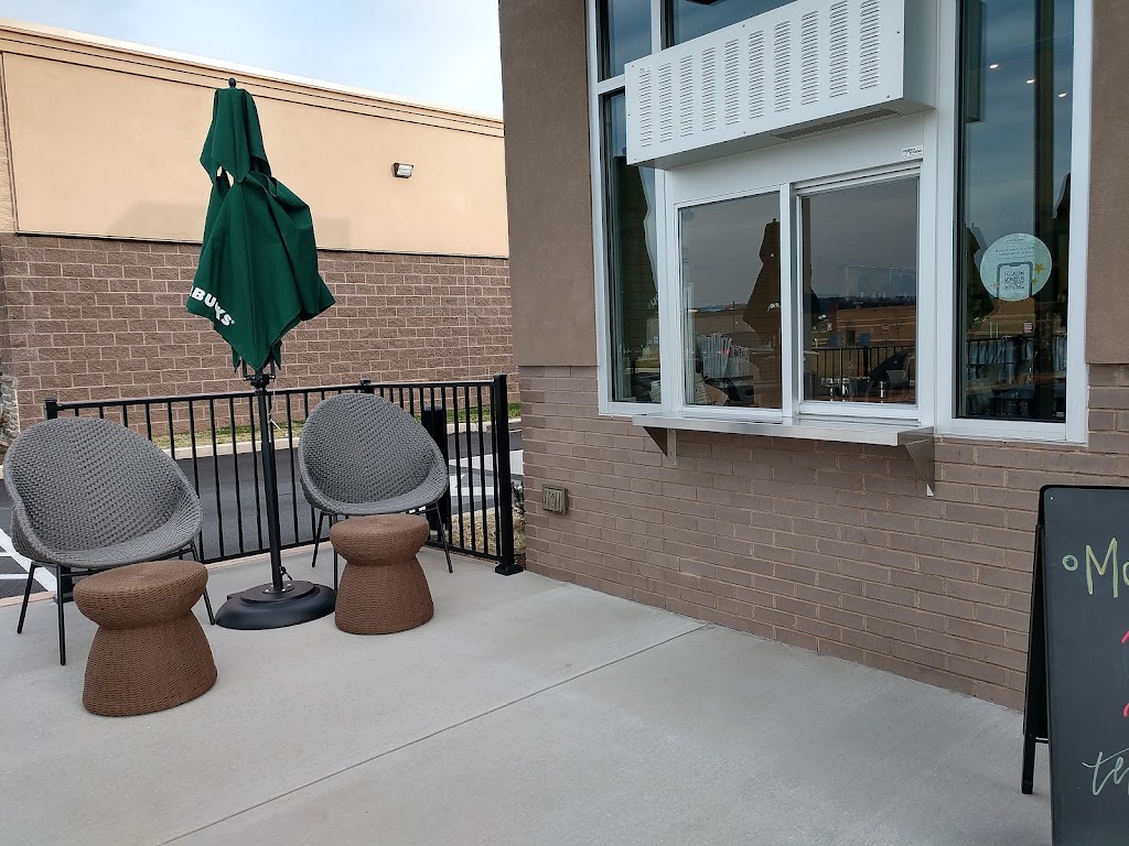 Starbucks | cafe | 105 Newberry Pkwy, Goldsboro, PA 17319, USA | 7179541498 OR +1 717-954-1498