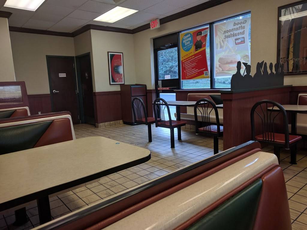 McDonalds | cafe | 1751 Madison Ave, Council Bluffs, IA 51503, USA | 7123280040 OR +1 712-328-0040