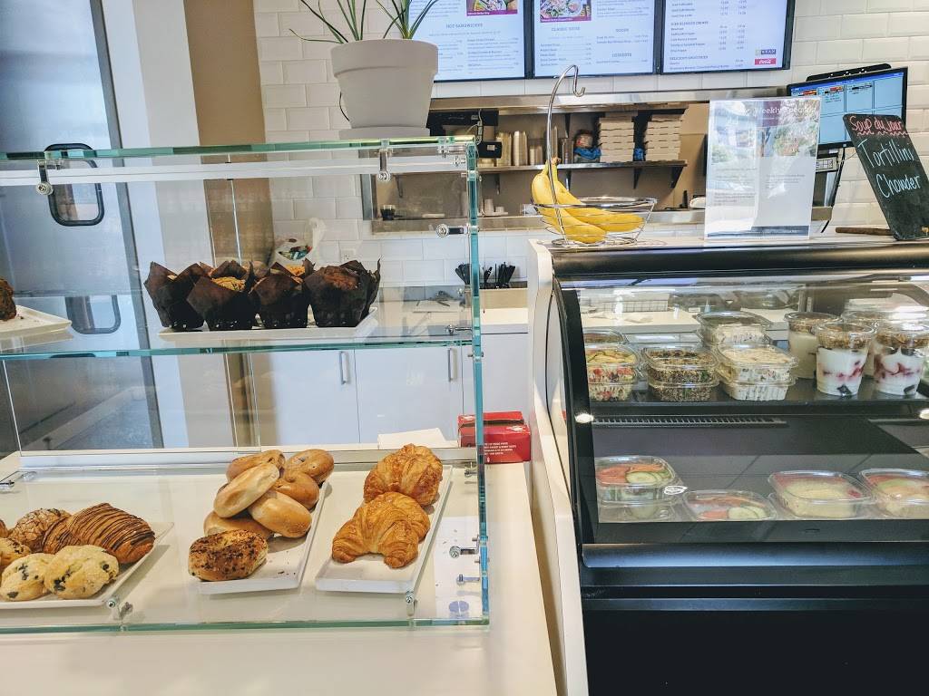 Bistro 24 Express | restaurant | 800 Newport Center Dr, Newport Beach, CA 92660, USA | 9496297770 OR +1 949-629-7770