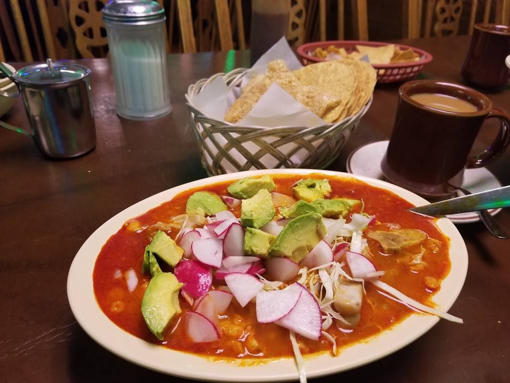 Pozoleria Sanjuan | restaurant | 1523 N Pulaski Rd, Chicago, IL 60651, USA | 7732765825 OR +1 773-276-5825