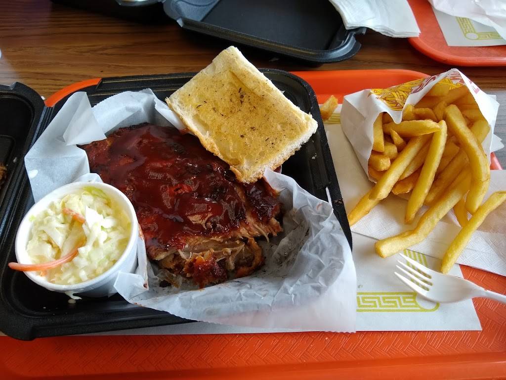 Yummys Grill | restaurant | 1002 N Post Rd, Indianapolis, IN 46219, USA | 3178995565 OR +1 317-899-5565