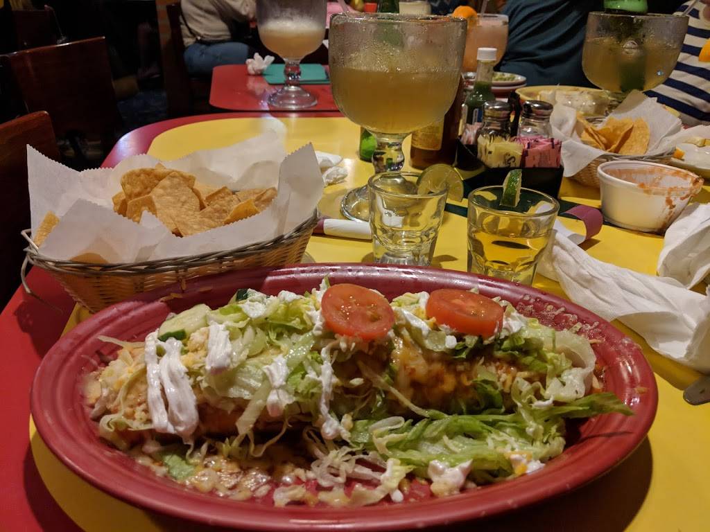 Lumpy Magees Pub and Grub | restaurant | Store #3/4, 2417 Welsh Rd, Philadelphia, PA 19114, USA | 2158213268 OR +1 215-821-3268