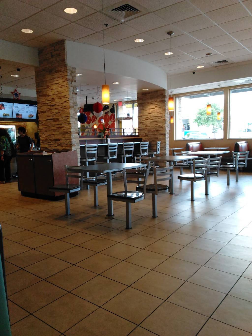 McDonalds | cafe | 125 W E Camp Wisdom Rd, Dallas, TX 75232, USA | 2143725981 OR +1 214-372-5981