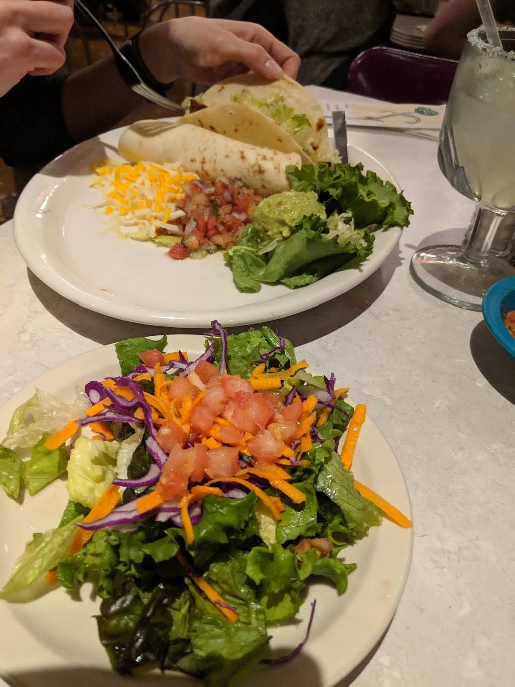 Chuys | restaurant | 2339 Forest Dr, Annapolis, MD 21401, USA | 4439498735 OR +1 443-949-8735