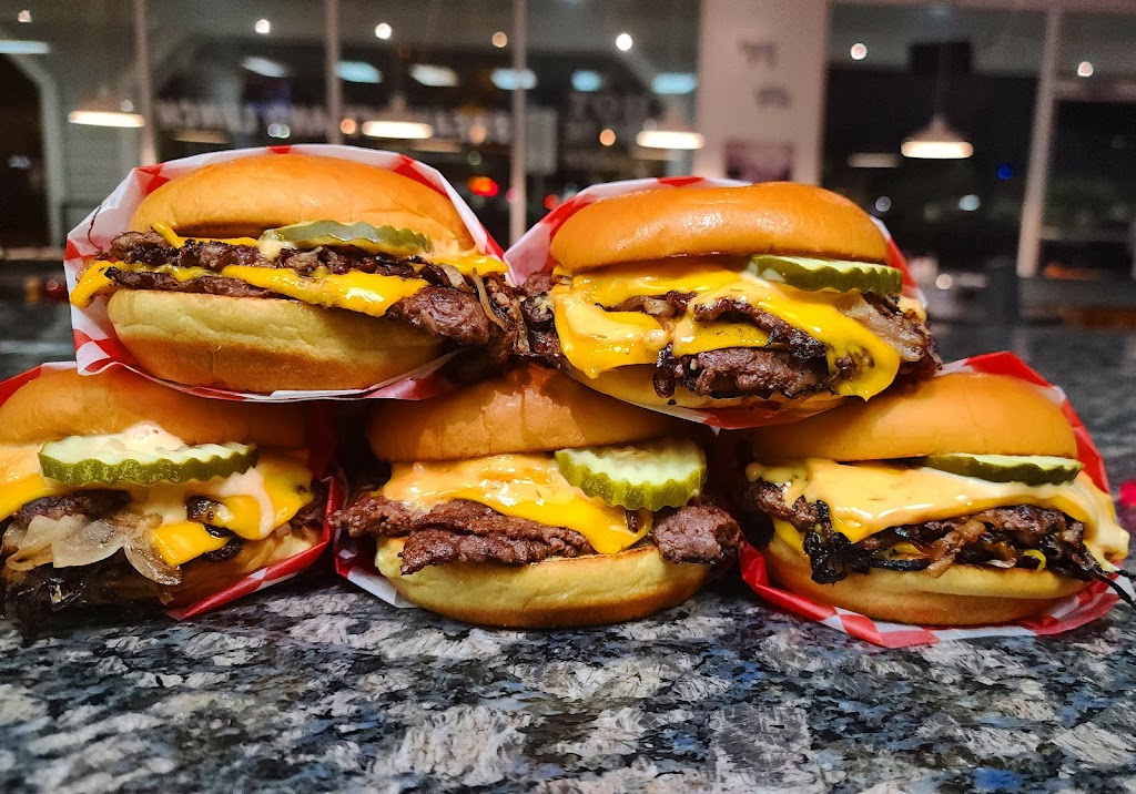 Burger Bros | restaurant | 1583 W El Camino Ave, Sacramento, CA 95833, USA | 9165715792 OR +1 916-571-5792