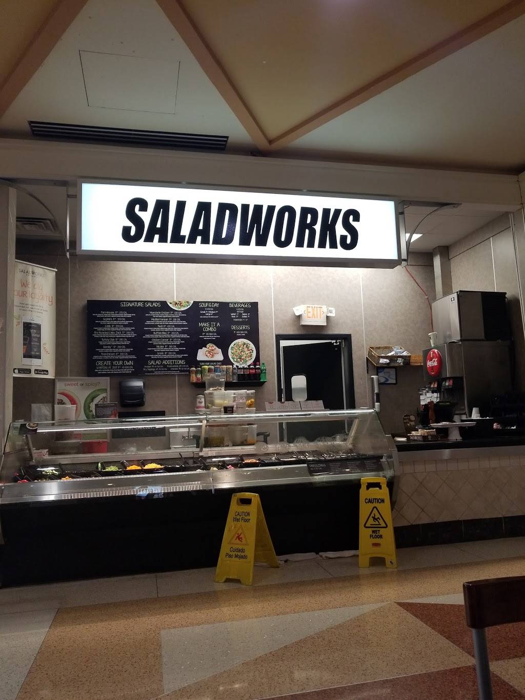 Saladworks | restaurant | 3645 Capital City Mall Dr, Camp Hill, PA 17011, USA | 7177614470 OR +1 717-761-4470