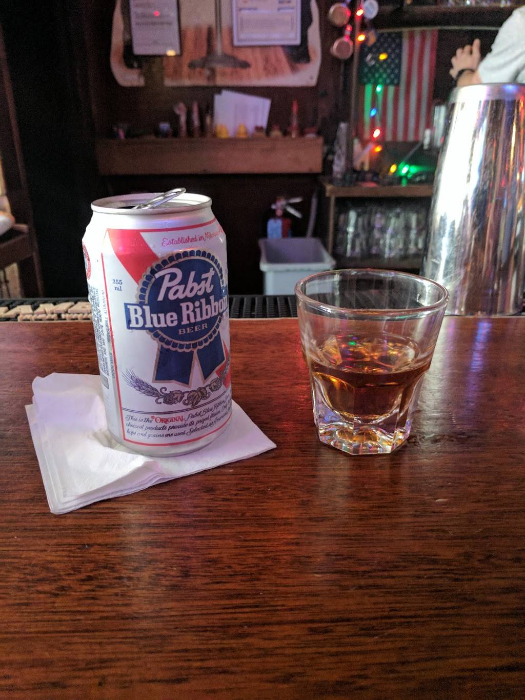 Drinkers Pub | restaurant | 1903 Chestnut St, Philadelphia, PA 19103, USA | 2155640914 OR +1 215-564-0914